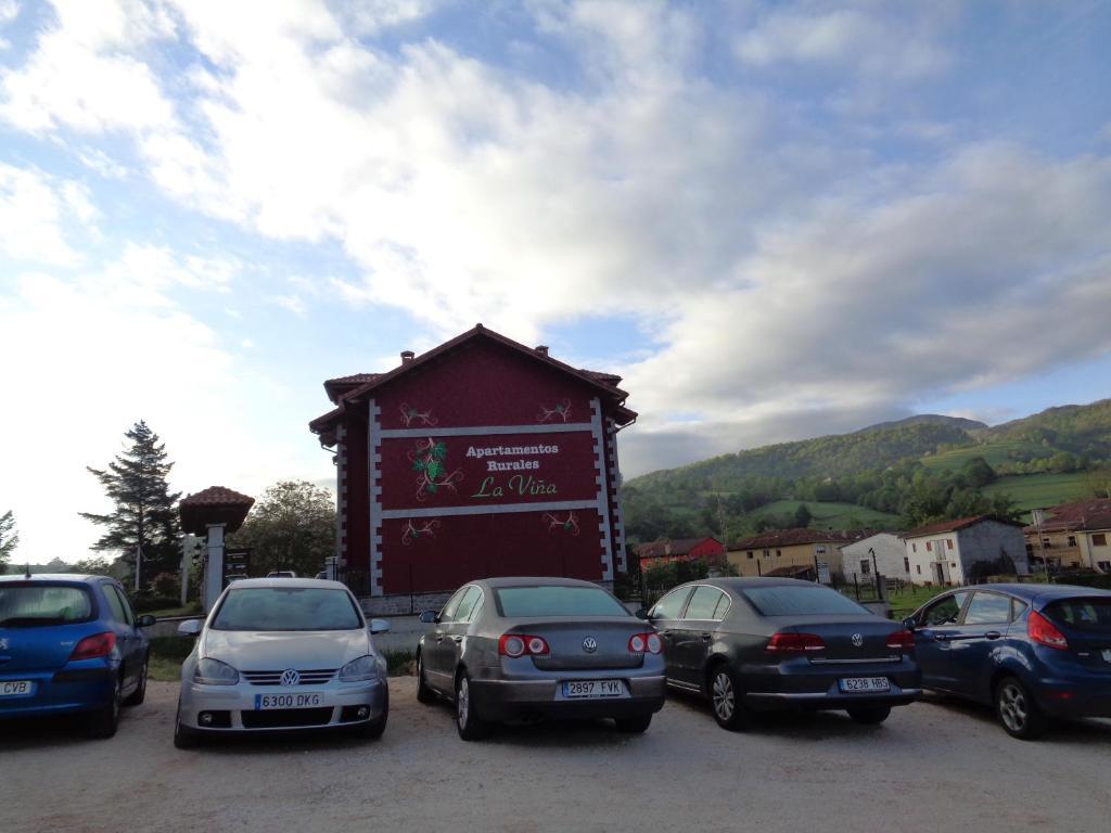 Apartamentos Rurales La Vina Cangas de Onis Exterior photo